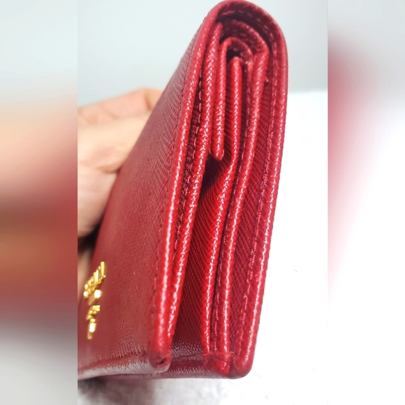 PRADA -Small-wallet Saffiano Leather-red -Perfect conditions-No call-outs - Picture 7 of 15